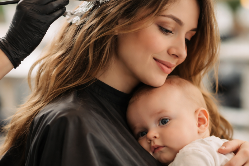 Is it safe to dye your hair while breastfeeding